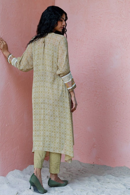 Surbhi Gupta Printed Kurta & Pant Set 