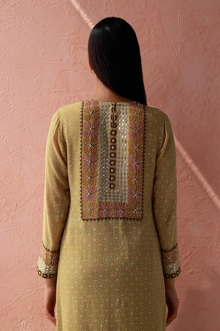 Buy Surbhi Gupta Green Kurta Georgette Trouser Cotton Silk Printed And Pant Set Online at Aza Fashions Buy_Surbhi Gupta_Green Kurta Georgette Trouser Cotton Silk Printed And Pant Set _Online_at_Aza_Fashions