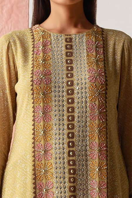 Shop Surbhi Gupta Green Kurta Georgette Trouser Cotton Silk Printed And Pant Set Online at Aza Fashions Shop_Surbhi Gupta_Green Kurta Georgette Trouser Cotton Silk Printed And Pant Set _Online_at_Aza_Fashions