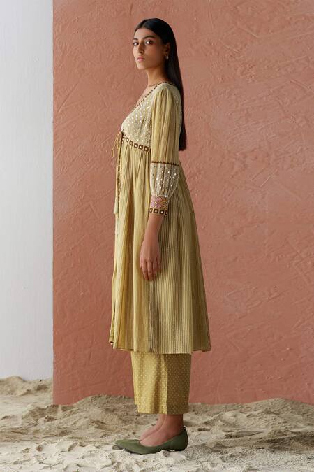 Surbhi Gupta Green Kurta Georgette Trouser Cotton Silk Printed V Neck And Pant Set Online at Aza Fashions Surbhi Gupta_Green Kurta Georgette Trouser Cotton Silk Printed V Neck And Pant Set _Online_at_Aza_Fashions