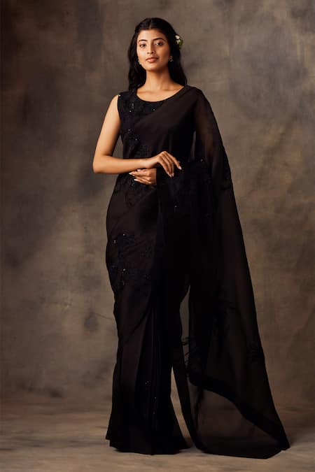 Shilpi Gupta Embroidered Pre-Draped Saree with Blouse 