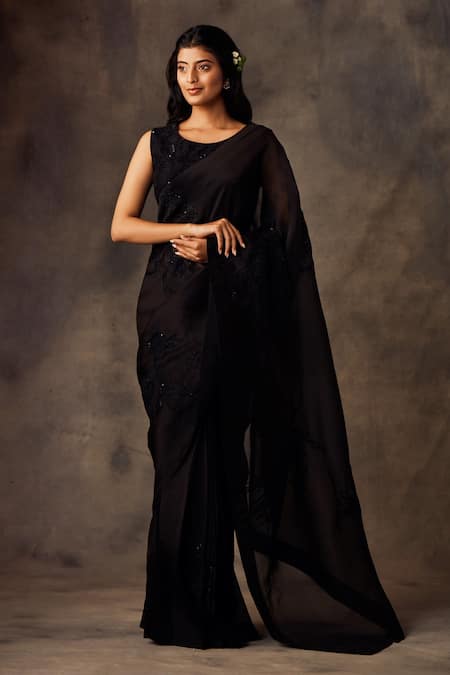 Shilpi Gupta Black Silk Organza Embroidery Round Pre-draped Saree With Blouse Online at Aza Fashions Shilpi Gupta_Black Silk Organza Embroidery Round Pre-draped Saree With Blouse _Online_at_Aza_Fashions