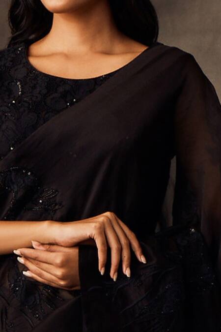 Shop Shilpi Gupta Black Silk Organza Embroidery Round Pre-draped Saree With Blouse Online at Aza Fashions Shop_Shilpi Gupta_Black Silk Organza Embroidery Round Pre-draped Saree With Blouse _Online_at_Aza_Fashions