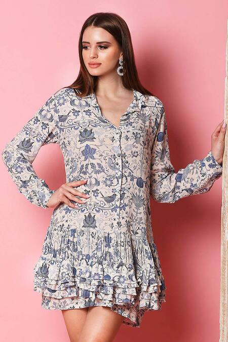 Shop_SAKSHI GIRRI_Blue Wrinkled Cotton Spread Collar Printed Shirt Dress_Online_at_Aza_Fashions