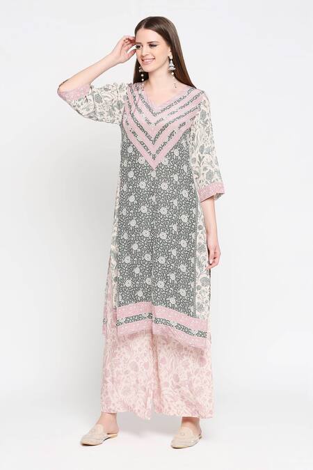 Buy_SAKSHI GIRRI_Green Crepe Round Printed Kurta And Palazzo Set_Online_at_Aza_Fashions