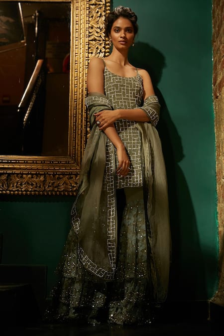 Label Sanya Gulati Green Viscose Georgette Embroidered Kurta Set