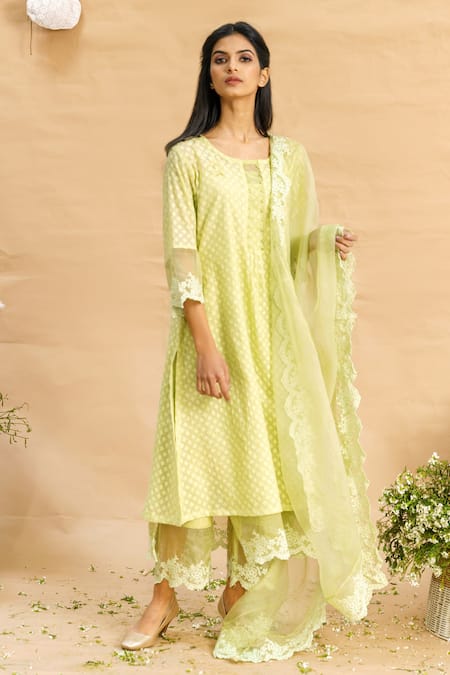NAAZ BY NOOR Embroidered Silk Chanderi Kurta Set 