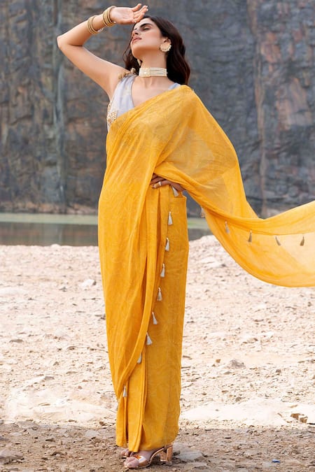Buy_Soniya G_Yellow Organza Floral V Neck Printed Tassel Saree With Blouse _Online_at_Aza_Fashions