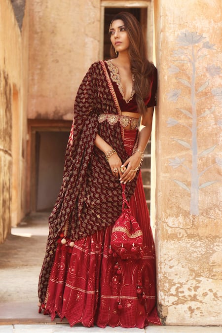 Soniya G_Red Velvet And Lucknowi V Neck Chikankari Lehenga Set _Online_at_Aza_Fashions