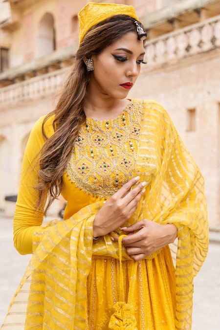 Shop Soniya G Yellow Lucknowi Chikankari Round Embroidered Kurta And Palazzo Set Online at Aza Fashions Shop_Soniya G_Yellow Lucknowi Chikankari Round Embroidered Kurta And Palazzo Set _Online_at_Aza_Fashions