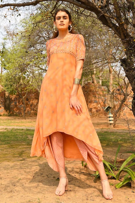 Surbhi Gupta Embroidered Kurta & Dhoti Pant Set 