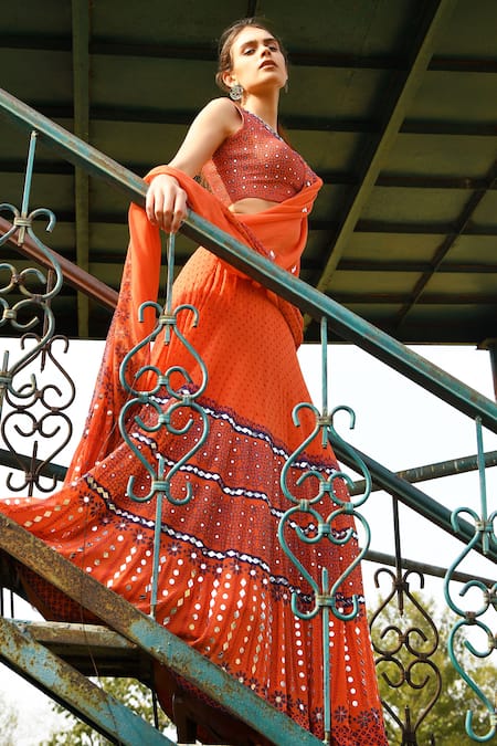 Surbhi Gupta_Peach Georgette V Neck Embroidered Lehenga Set _Online_at_Aza_Fashions