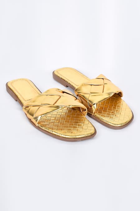 Square outlet front sandals