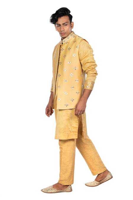 Buy_Debarun_Beige Chanderi, Handloom , Tussar Embroidered Bundi And Kurta Set _Online_at_Aza_Fashions