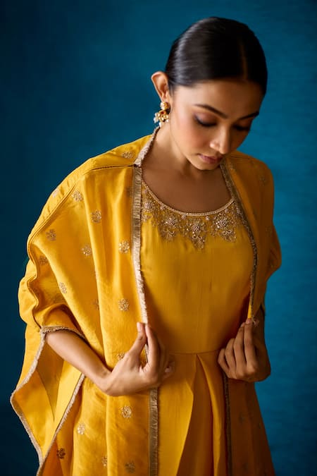 Soha By Harleen And Sona_Yellow Draped Dress Chinnon Chiffon And Cape Tissue Embroidery Aari Aliza With _Online_at_Aza_Fashions