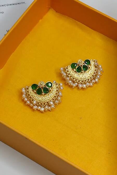 Buy ZARIIN Gold Plated Pearls, Crystals Nazaakat Stud Earrings Online at Aza Fashions Buy_ZARIIN_Gold Plated Pearls, Crystals Nazaakat Stud Earrings _Online_at_Aza_Fashions
