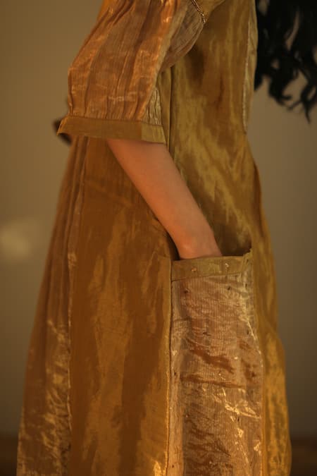 Buy_Shorshe Clothing_Gold Chanderi, Handloom Tissue V Neck Kurta And Pant Set _Online_at_Aza_Fashions