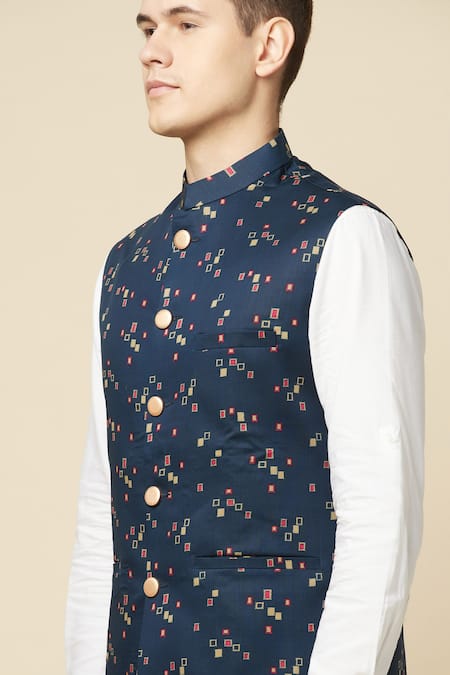 Buy_SPRING BREAK_White Cotton, Polyester Geometric Printed Bundi And Shirt Set 