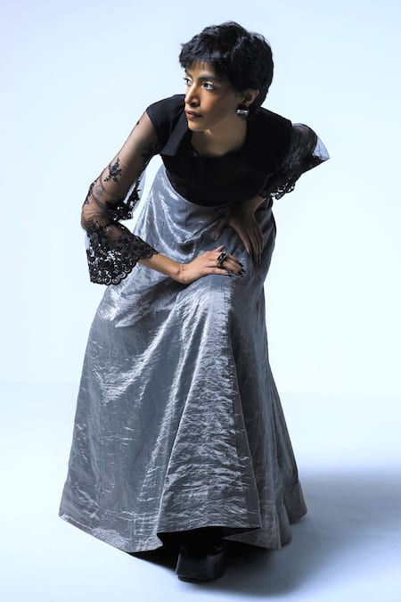 Shorshe Clothing Grey Handloom Cotton Tissue Panelled Skirt at Aza Fashions Shorshe Clothing_Grey Handloom Cotton Tissue Panelled Skirt _at_Aza_Fashions