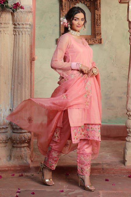 Show Shaa_Peach Kota Doria, Organza, Crepe Beads, Embroidery, Floral Applique Kurta Set_Online_at_Aza_Fashions