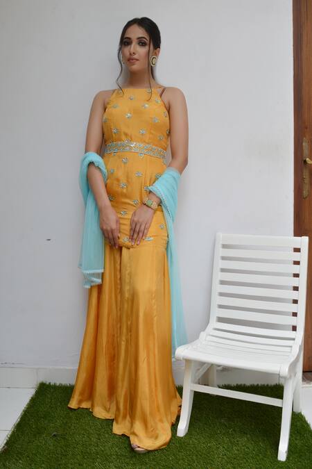 Buy_Parul Gandhi_Yellow Net, Habutai Silk Square Neck Embroidered Tunic Set _Online_at_Aza_Fashions