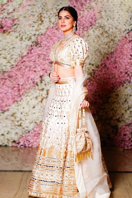 Gopi Vaid_White Dupatta - Organza, Lehenga And Blouse -tussar Floral Embroidered Bridal Set _Online_at_Aza_Fashions