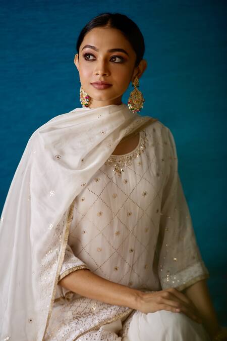 Soha By Harleen And Sona White Kurta And Sharara Georgette Dupattatabby Silk Ela Embroidered Set Online at Aza Fashions Soha By Harleen And Sona_White Kurta And Sharara Georgette Dupattatabby Silk Ela Embroidered Set _Online_at_Aza_Fashions