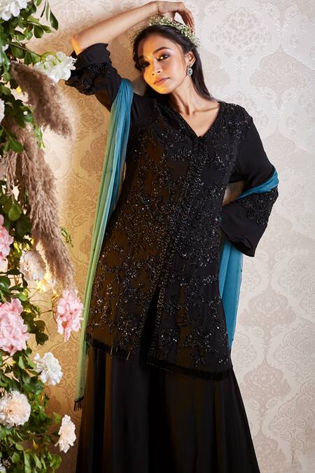 Buy Soha By Harleen And Sona Black Kurta And Sharara Georgette Dupatta Chiffon Inaya Embroidered Set Online at Aza Fashions Buy_Soha By Harleen And Sona_Black Kurta And Sharara Georgette Dupatta Chiffon Inaya Embroidered Set _Online_at_Aza_Fashions