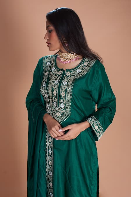 Soha By Harleen And Sona Green Kurta Pure Silk Palazzos- Tussar Silk Kimaya Embroidered Set Online at Aza Fashions Soha By Harleen And Sona_Green Kurta Pure Silk Palazzos- Tussar Silk Kimaya Embroidered Set _Online_at_Aza_Fashions