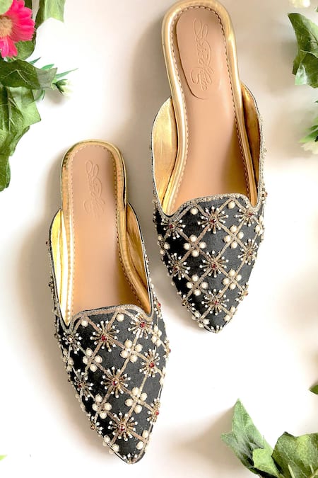 Sole House Black Pointed Toe Mules 