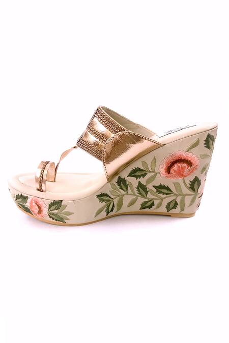 Buy_Sole House_Gold Embroidery Floral Kolhapuri Wedges _Online_at_Aza_Fashions