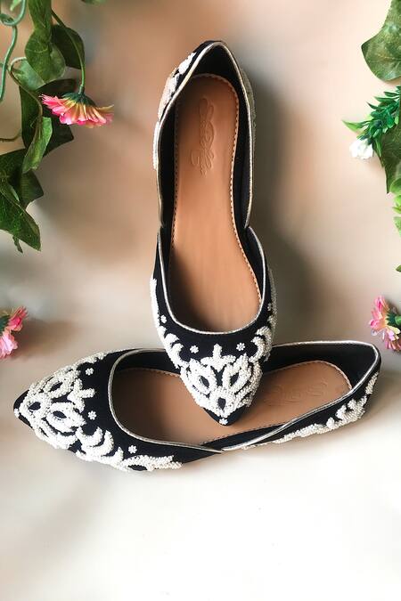 Sole House_Black Embroidered Velvet Pointed Toe Juttis_Online_at_Aza_Fashions