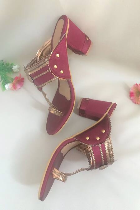 Sole House_Maroon Cut Work Kolhapuri Block Heels _Online_at_Aza_Fashions