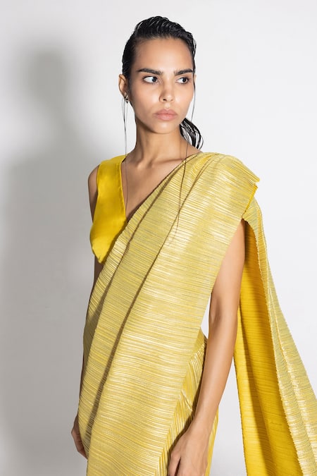 Buy 431-88 By Shweta Kapur Yellow Silk Plunge Neck Pre-draped Saree With Blouse Online at Aza Fashions Buy_431-88 By Shweta Kapur_Yellow Silk Plunge Neck Pre-draped Saree With Blouse_Online_at_Aza_Fashions