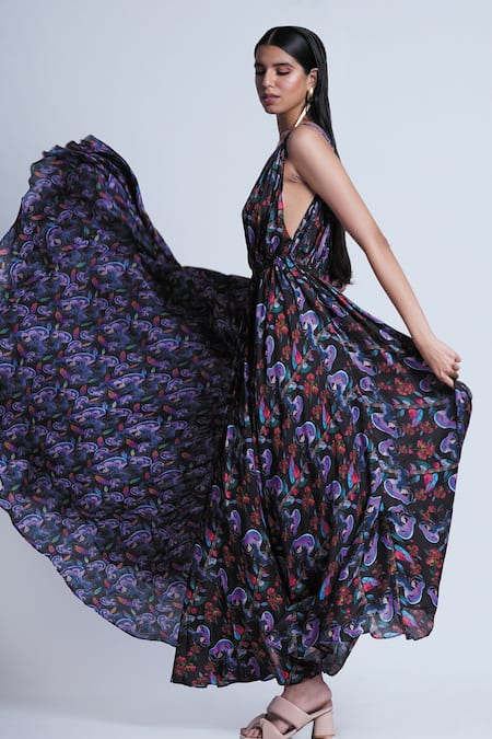 Buy_Ekastories_Black Cotton Plunge Neck Caerulea Passiflora V Printed Dress_Online_at_Aza_Fashions