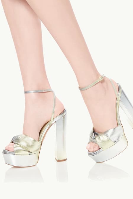 Satin Pearls Bow Wedding Heels Closed-Toe Stiletto Bridal Pumps | Up2Step