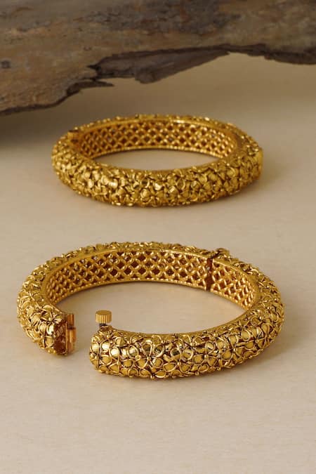 Buy_Smars Jewelry_Gold Plated Leaf Motif Bangles Set _Online_at_Aza_Fashions