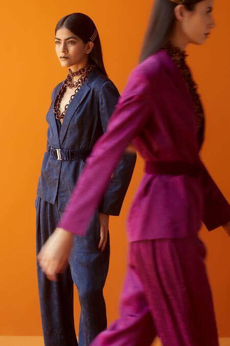 Shop Sakshi Khetterpal Blue Textured Satin Modal Blazer Lapel Collar Bralette V-neck And Pant Set Online at Aza Fashions Shop_Sakshi Khetterpal_Blue Textured Satin Modal Blazer Lapel Collar Bralette V-neck And Pant Set _Online_at_Aza_Fashions