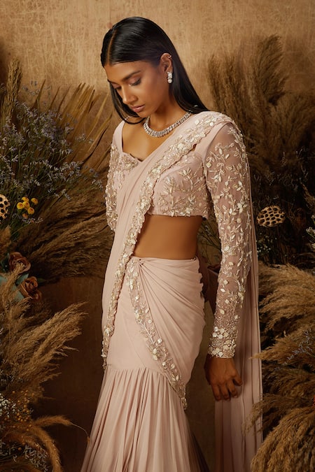 Buy_Shloka Khialani_Pink Net, Crepe, Georgette Sweetheart Neck Layered Pre-draped Saree With Blouse _Online_at_Aza_Fashions