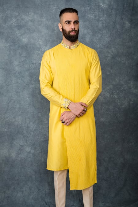 Sarab Khanijou Draped Kurta Set 