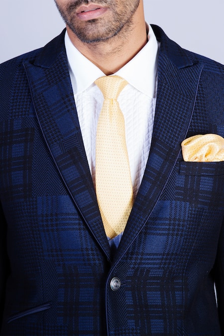 Shop Sarab Khanijou Blue Suiting Checkered And Pant Set Online at Aza Fashions Shop_Sarab Khanijou_Blue Suiting Checkered And Pant Set _Online_at_Aza_Fashions