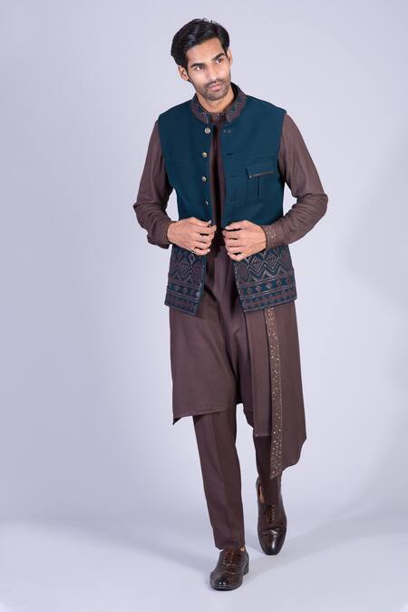 Sarab Khanijou_Blue Moss Crepe Embroidered Bundi And Draped Kurta Set _Online_at_Aza_Fashions