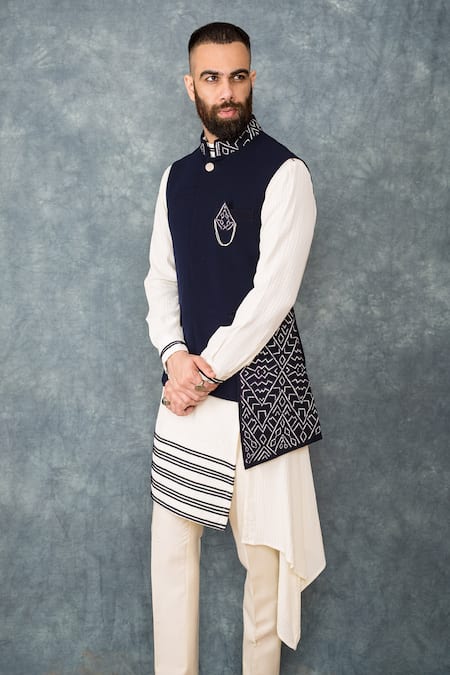 Sarab Khanijou Blue Suiting Embroidered Bundi And Draped Kurta Set Online at Aza Fashions Sarab Khanijou_Blue Suiting Embroidered Bundi And Draped Kurta Set _Online_at_Aza_Fashions