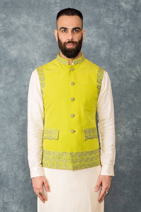 Buy Sarab Khanijou White Cotton Silk Embroidered Bundi And Kurta Set Online at Aza Fashions Buy_Sarab Khanijou_White Cotton Silk Embroidered Bundi And Kurta Set _Online_at_Aza_Fashions