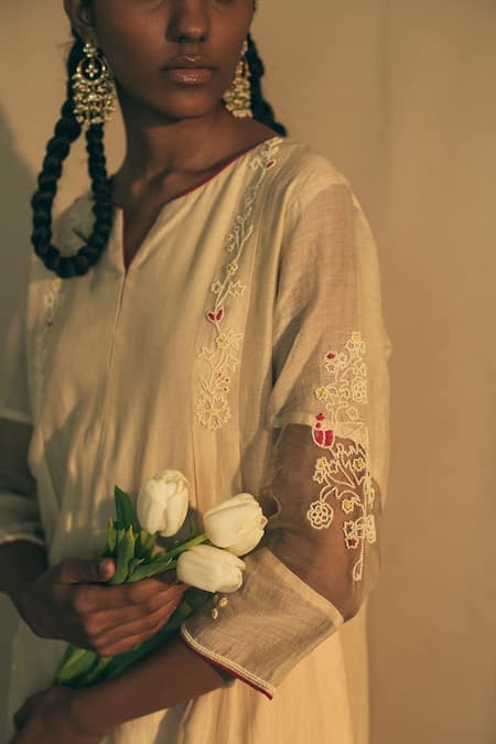 Buy Sarang Kaur Beige Chanderi Silk Floral Motifs Notched Kurta And Pant Set Online at Aza Fashions Buy_Sarang Kaur_Beige Chanderi Silk Floral Motifs Notched Kurta And Pant Set_Online_at_Aza_Fashions