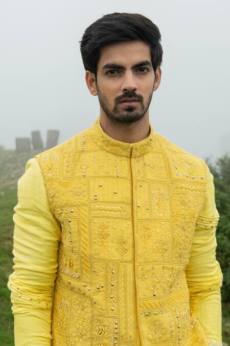 Sarab Khanijou_Yellow Bhagalpuri , Herringbone And Cotton Thread Bundi & Kurta Set _Online_at_Aza_Fashions