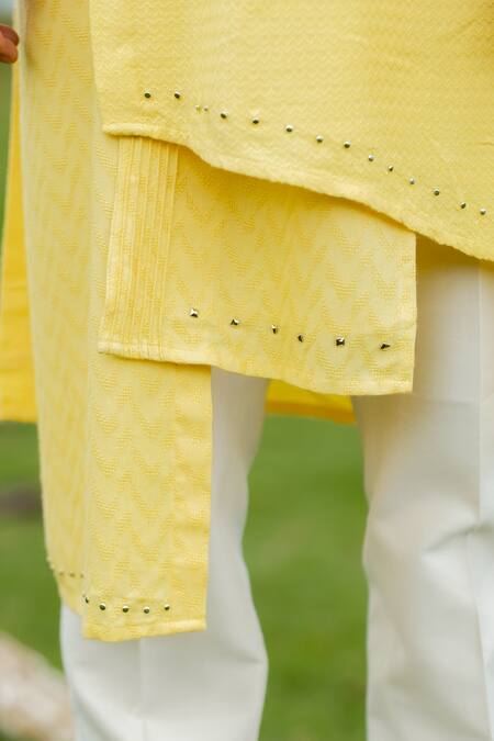 Buy_Sarab Khanijou_Yellow Bhagalpuri , Herringbone And Cotton Thread Bundi & Kurta Set _Online_at_Aza_Fashions