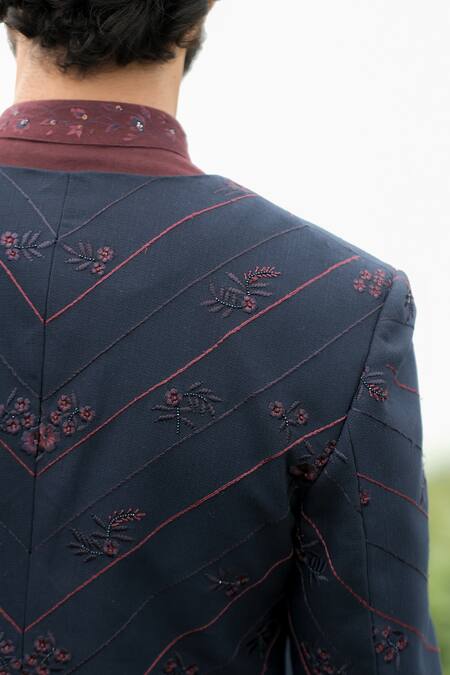 Sarab Khanijou Purple Moss Crepe And Suiting Thread Jacket & Kurta Set Online at Aza Fashions Sarab Khanijou_Purple Moss Crepe And Suiting Thread Jacket & Kurta Set _Online_at_Aza_Fashions