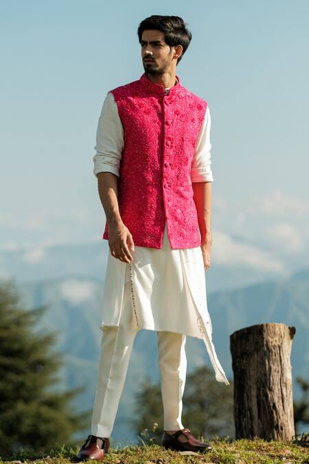 Sarab Khanijou White Bhagalpuri Silk And Moss Crepe Thread Embroidery & Sequin Bundi & Kurta Set Online at Aza Fashions Sarab Khanijou_White Bhagalpuri Silk And Moss Crepe Thread Embroidery & Sequin Bundi & Kurta Set _Online_at_Aza_Fashions