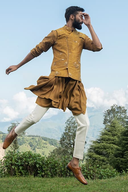 Sarab Khanijou_Yellow Bhagalpuri And Cotton Thread Embroidery & Bundi & Kurta Set_Online_at_Aza_Fashions